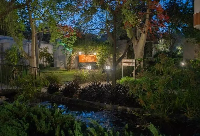 リゾートホテル The Golden Tusk By Ivory Destinations