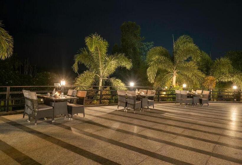 منتجع The Golden Tusk By Ivory Destinations