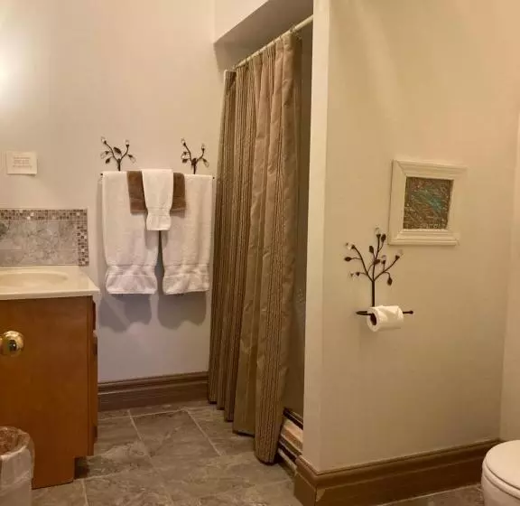 ベッドアンドブレックファースト Oak Valley Inn And Suites