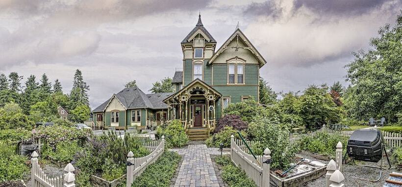 Bed and Breakfast Swantown Inn