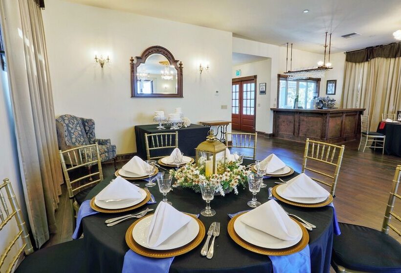 Bed and Breakfast Swantown Inn