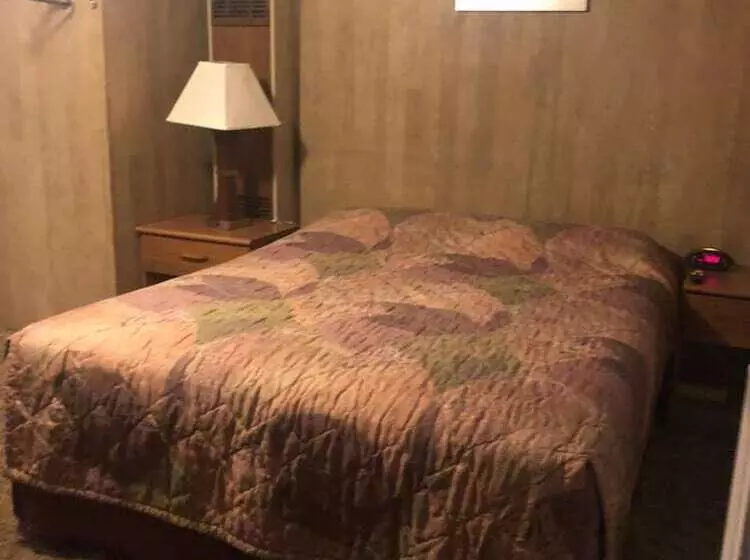 Coronado West Motel