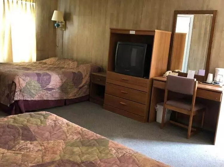 Coronado West Motel
