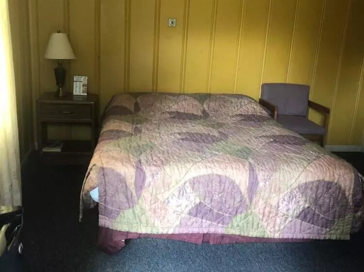 Coronado West Motel