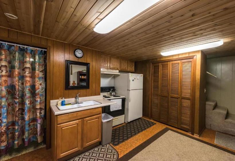 Frenchy S Adventure Bed And Breakfast