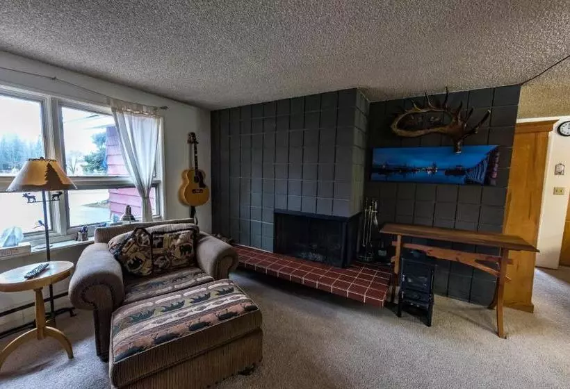 Frenchy S Adventure Bed And Breakfast