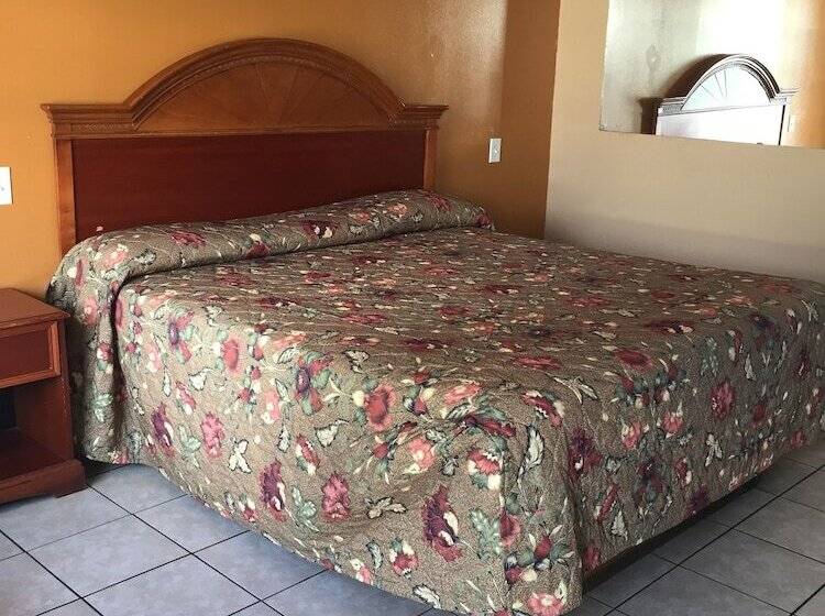 Отель Budget Inn And Suites