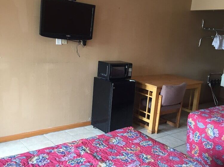 Отель Budget Inn And Suites