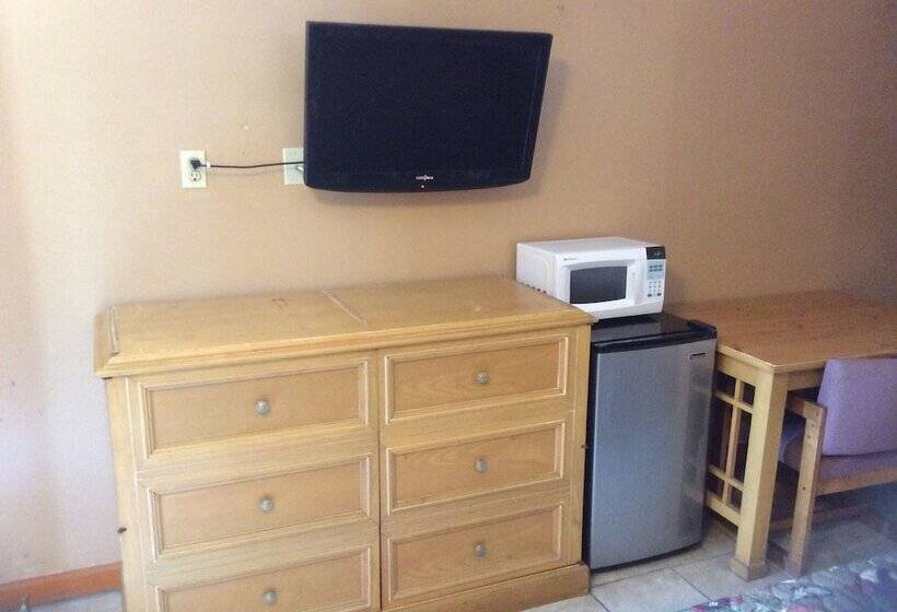 Отель Budget Inn And Suites