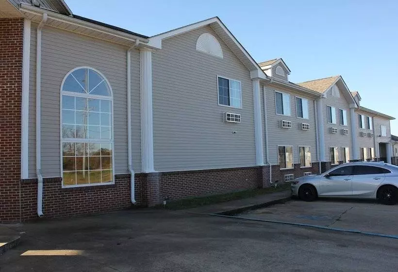 ホテル Heritage Inn And Suites