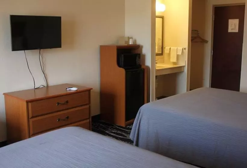 ホテル Heritage Inn And Suites