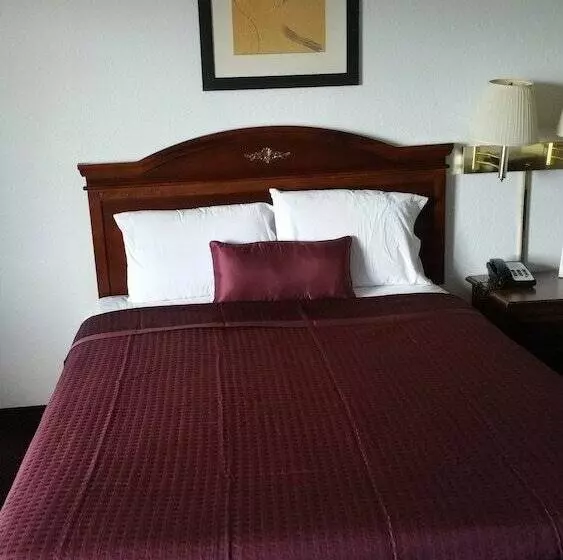 ホテル Hoosier Inn  Portland
