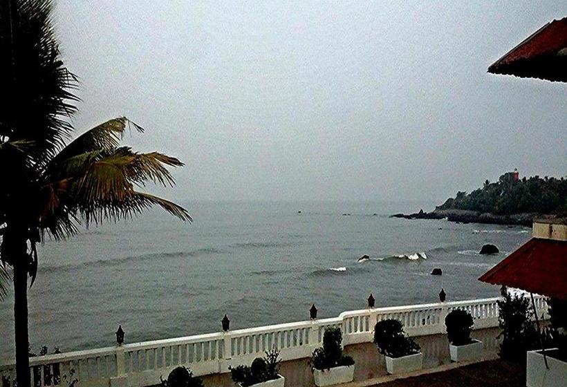 هتل Mascot Beach Resort