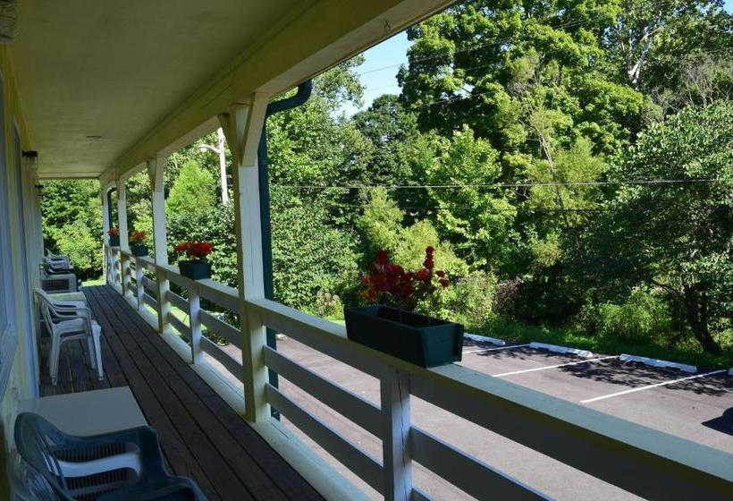 汽车旅馆 Green Valley Motor Lodge