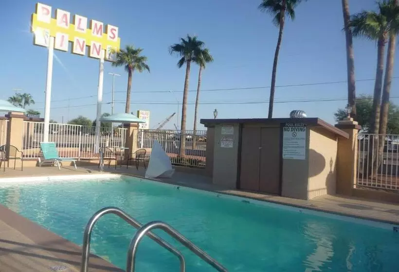 モーテル Palms Inn