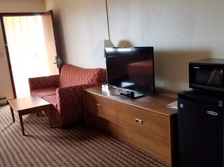 Motelli Scottish Inn & Suites   Eau Claire