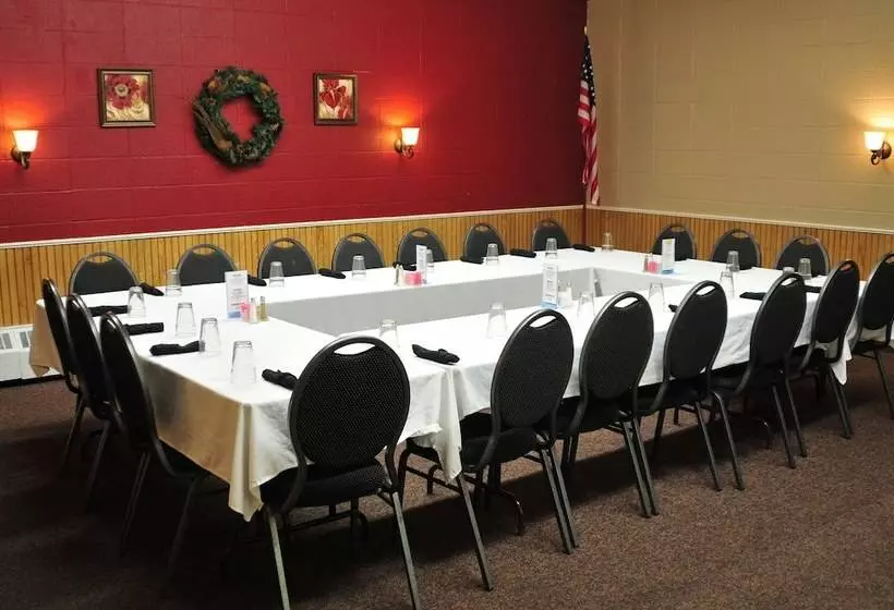 مُتل Yellowstone River Inn