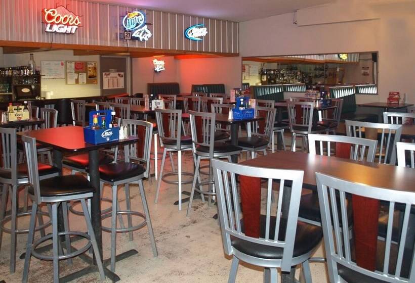 Мотель Yellowstone River Inn