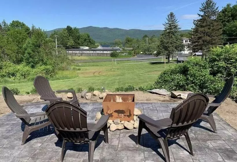 リゾートホテル Hill View Motel And Cottages