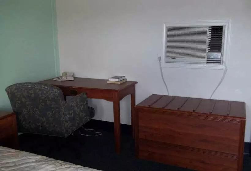 Altamont Motel