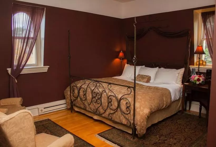 Aamiaismajoitus (B&B) Hamilton House