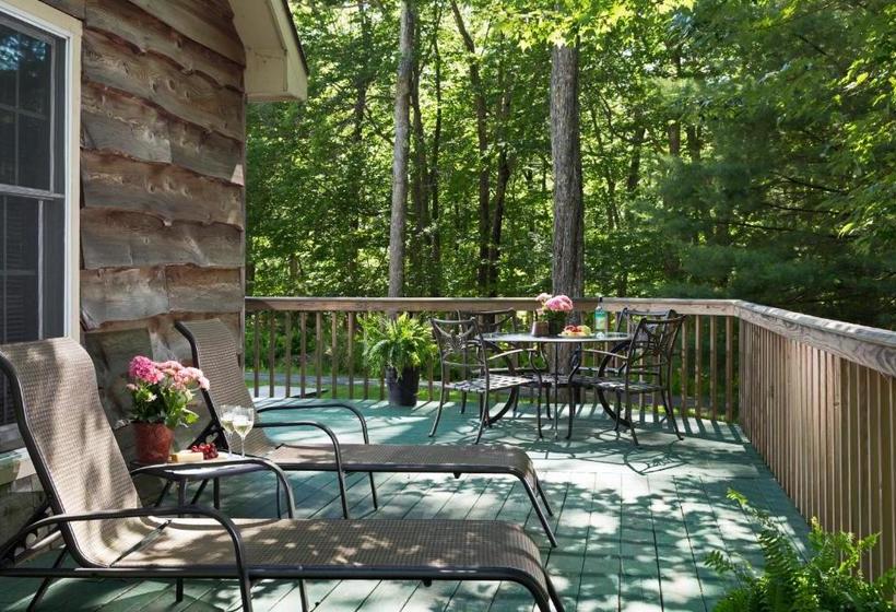 צימר Inn At Lake Joseph