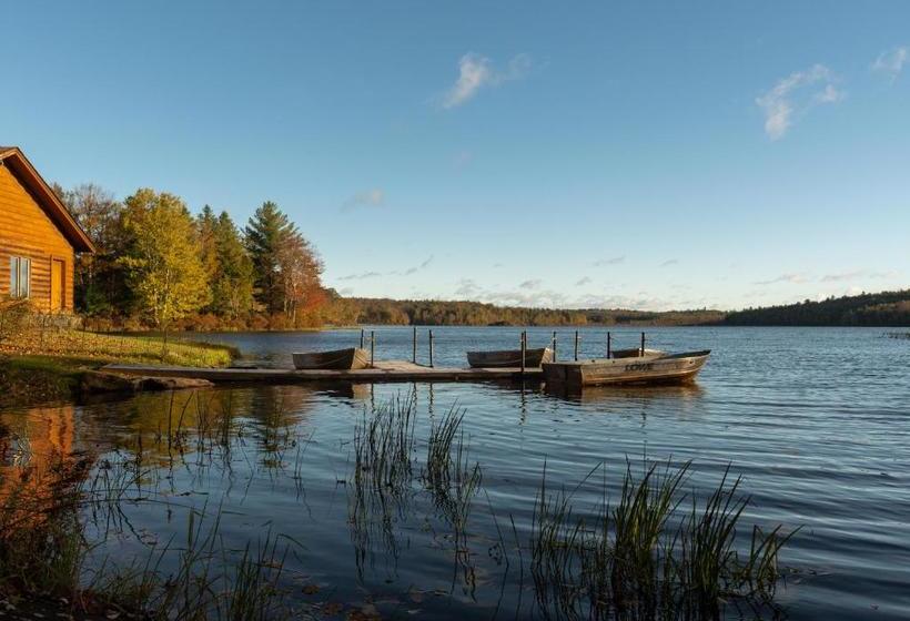 צימר Inn At Lake Joseph