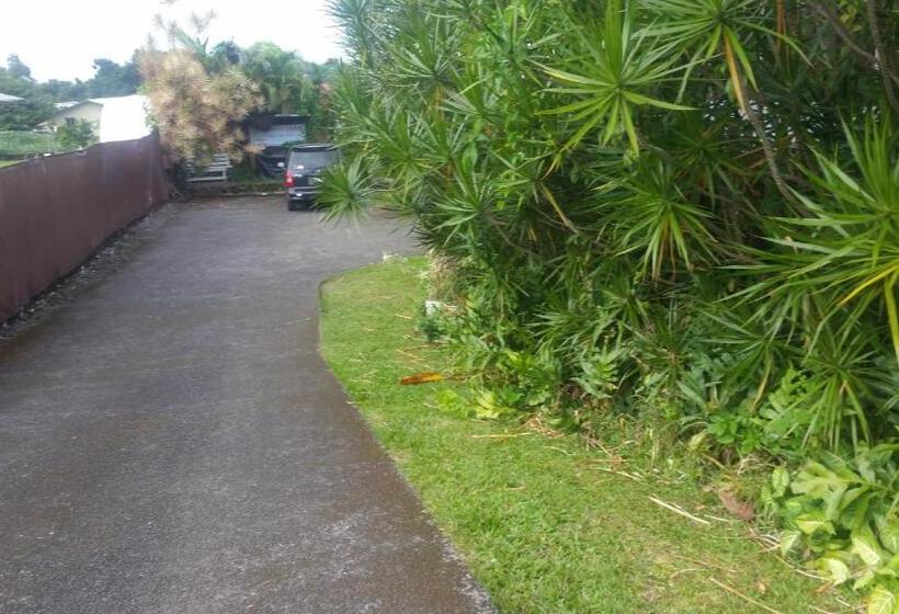 مبيت وإفطار Shaka Shak Guest House