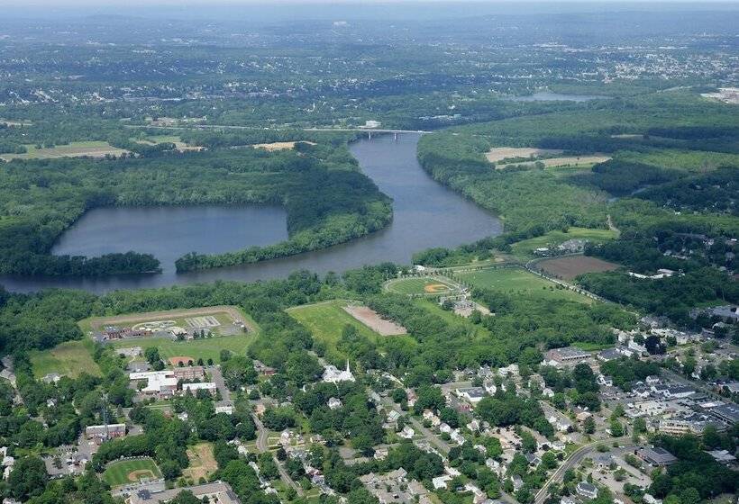 ベッドアンドブレックファースト The Connecticut River Valley Inn