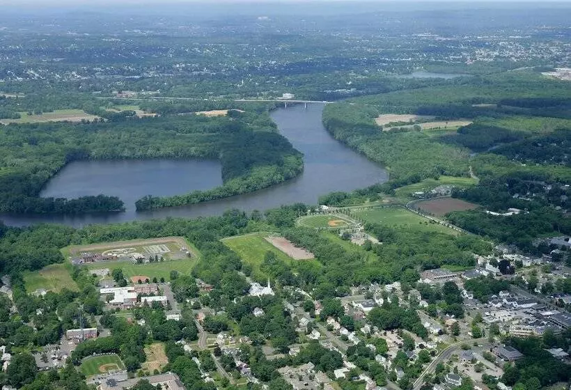 ベッドアンドブレックファースト The Connecticut River Valley Inn
