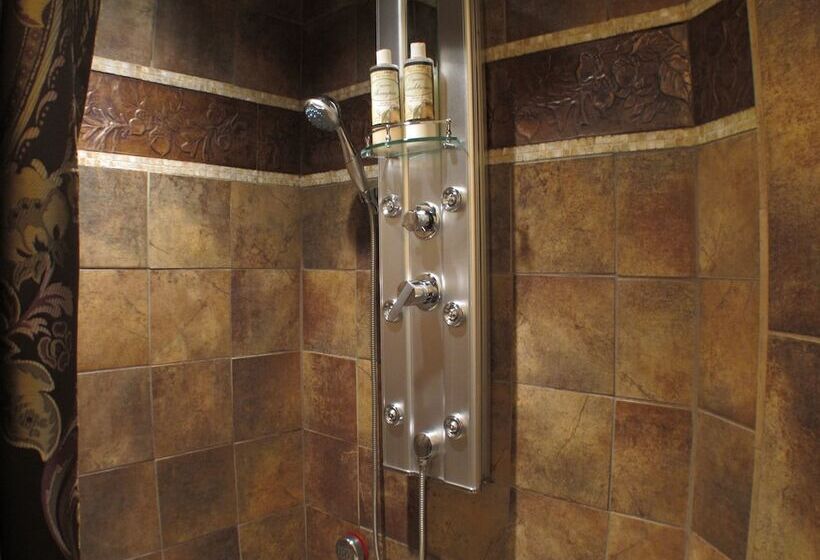 ベッドアンドブレックファースト The Connecticut River Valley Inn