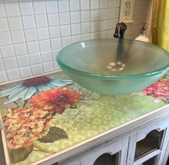 ベッドアンドブレックファースト The Connecticut River Valley Inn