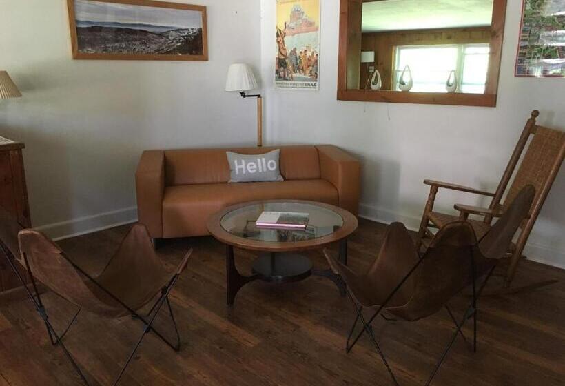 مبيت وإفطار The Little River Inn