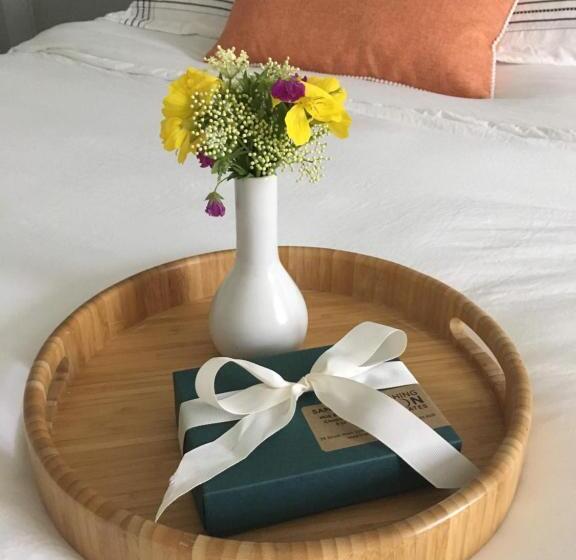 مبيت وإفطار The Little River Inn