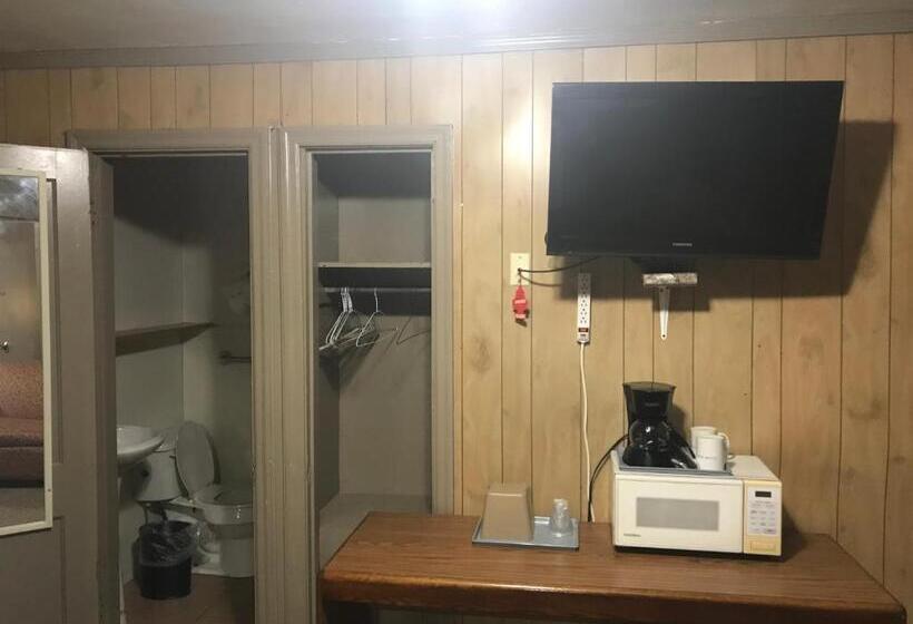 Cooper Motel Tuscola