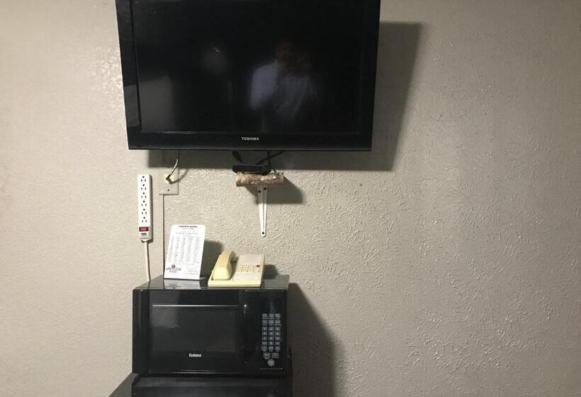 Cooper Motel Tuscola