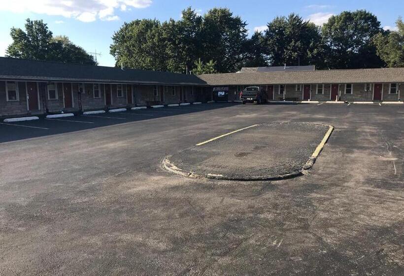 Cooper Motel Tuscola