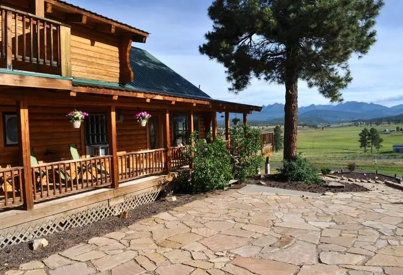 Elkwood Manor Bed & Breakfast