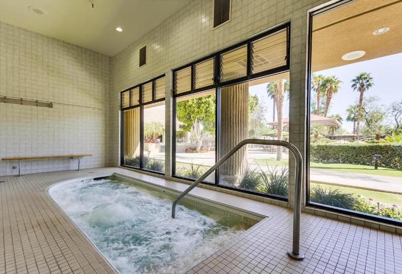 אתר נופש The Villas At Emerald Desert