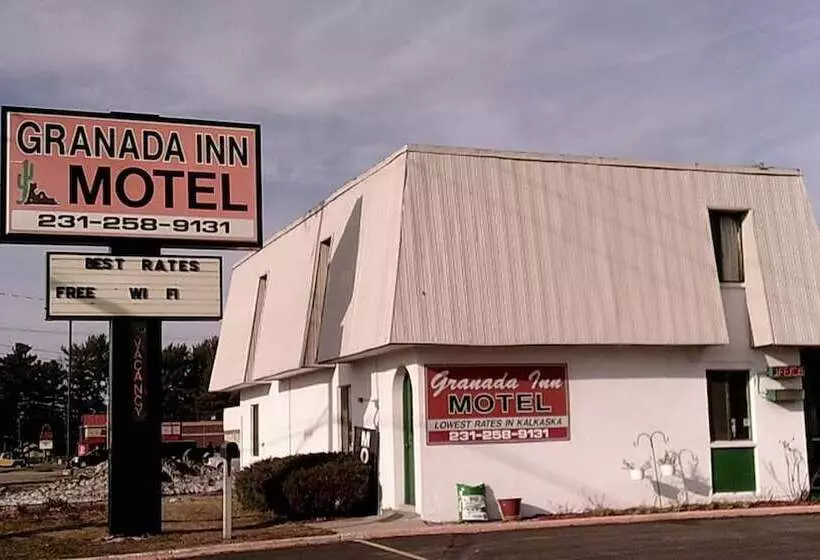 Granada Inn Motel   Kalkaska
