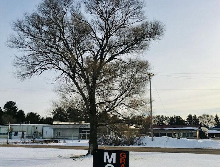 Granada Inn Motel Kalkaska