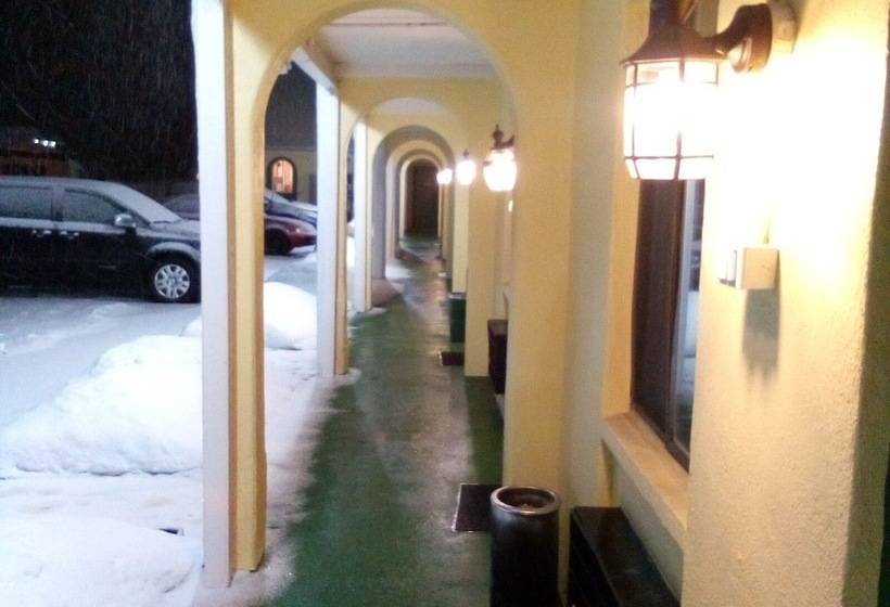 Granada Inn Motel Kalkaska