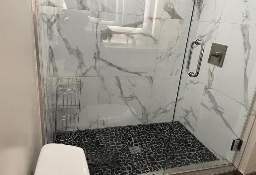 فندق Hi View Inn & Suites