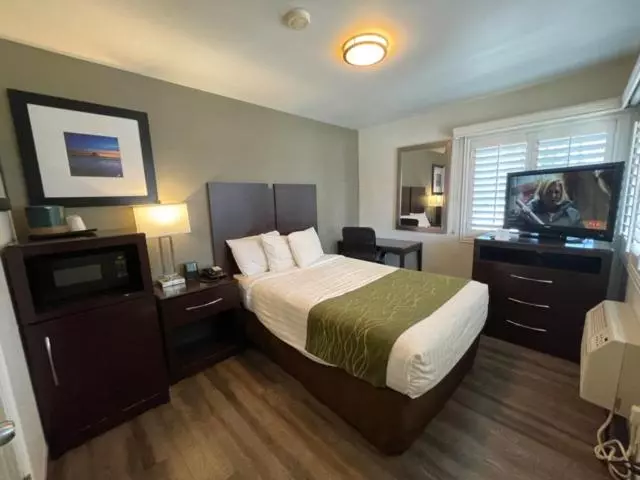 Hotelli Hi View Inn & Suites