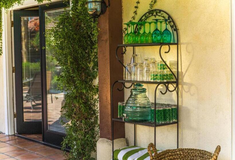 La Maison Hotel   Adults Only