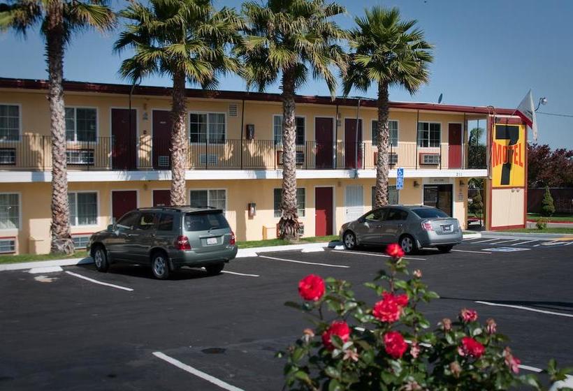 Motel 7   Near Six Flags, Vallejo   Napa Valley