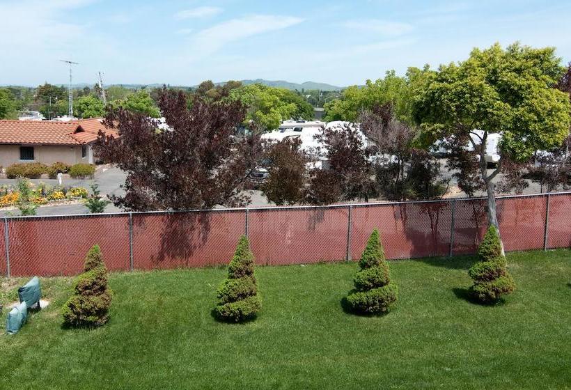 Motel 7   Near Six Flags, Vallejo   Napa Valley