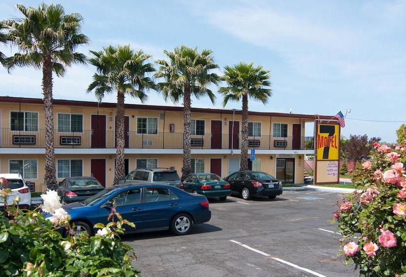 Motel 7   Near Six Flags, Vallejo   Napa Valley