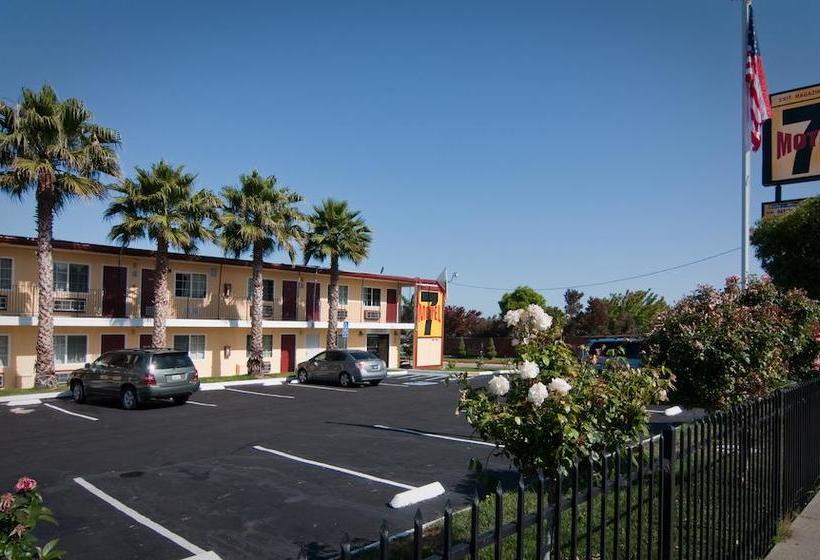 Motel 7   Near Six Flags, Vallejo   Napa Valley