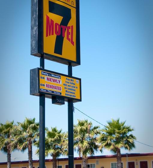Motel 7   Near Six Flags, Vallejo   Napa Valley